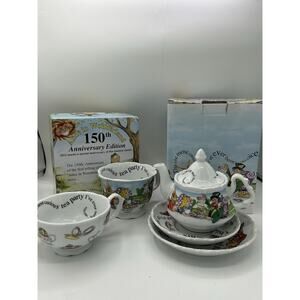Cardew Alice In Wonderland 150th Anniversary Ed.Tea Pot, 2 Cups & Saucer Lots
